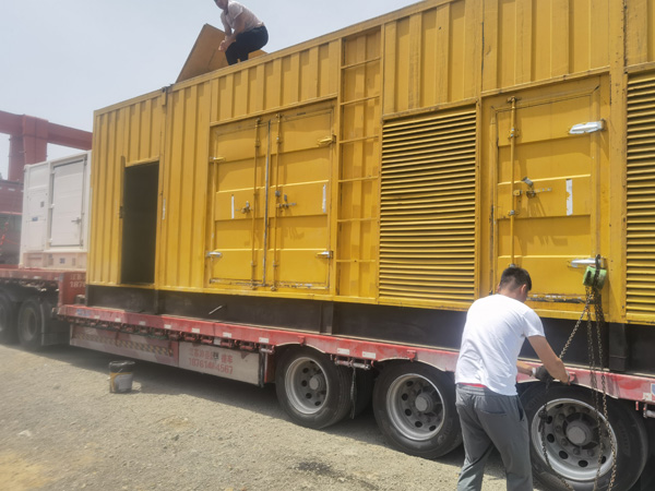 禹城发电机出租100KW发电机需要什么规格的电缆线？
