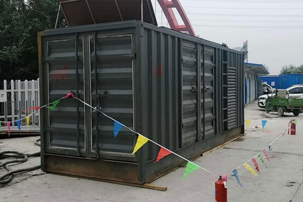 禹城发电机租赁空气滤清器多久更换一次?